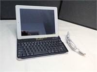 iPad with Logitech Keyboard