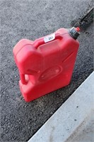 Fuel container