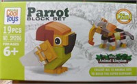 Lego style building block set parrot