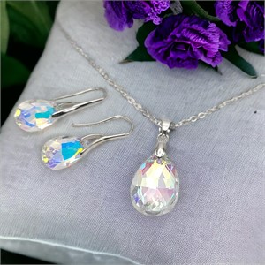 Teardrop Pendant Necklace & Earring Set