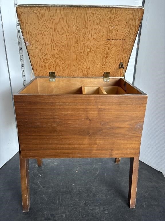Sewing box stand