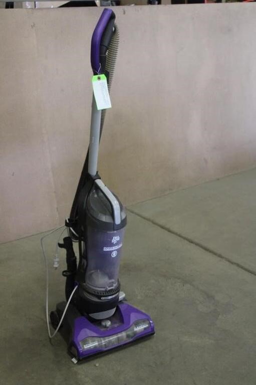 Dirt Devil Power Max Vacuum Cleaner, Works Per Sel
