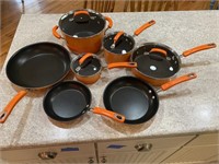 Rachel Ray cookware set