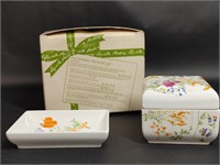 Elizabeth Arden Porcelain Poppies Soap Dish, Box