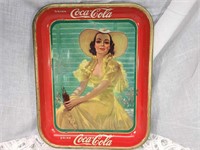 Vnt. 1938 COCA-COLA TRAY LADY IN YELLOW DRESS