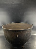 Antique pre 1890s large cast iron cauldron 20+ gal