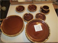 STONEWARE W/ MAPLE LEAF, 11 DINNER PLATES