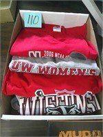 NCAA Wisconsin Tshirts 2XL