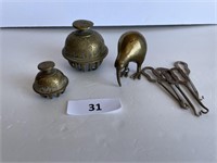 Brass Bells, Kiwi, Button Hooks