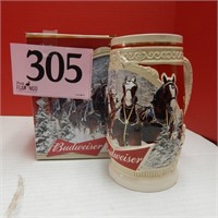 BUDWEISER 2015 HOLIDAY STEIN-NEW IN BOX