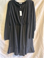 ($55) Women’s shimmer dress,Black color,Size:20W