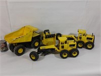 4 camions tonka - Toy trucks