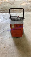 Chicago Electric battery charger, 100/ 200 amp