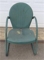 Vintage Shell Back Patio Chair