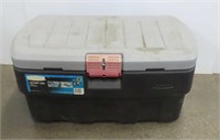 Rubbermaid Action Packer Storage Tote