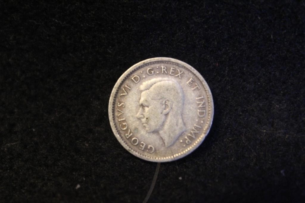 1943 Canada 10 Cent Silver Coin
