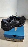 Brooks "Revel 4" Women's Shoes-Size 8