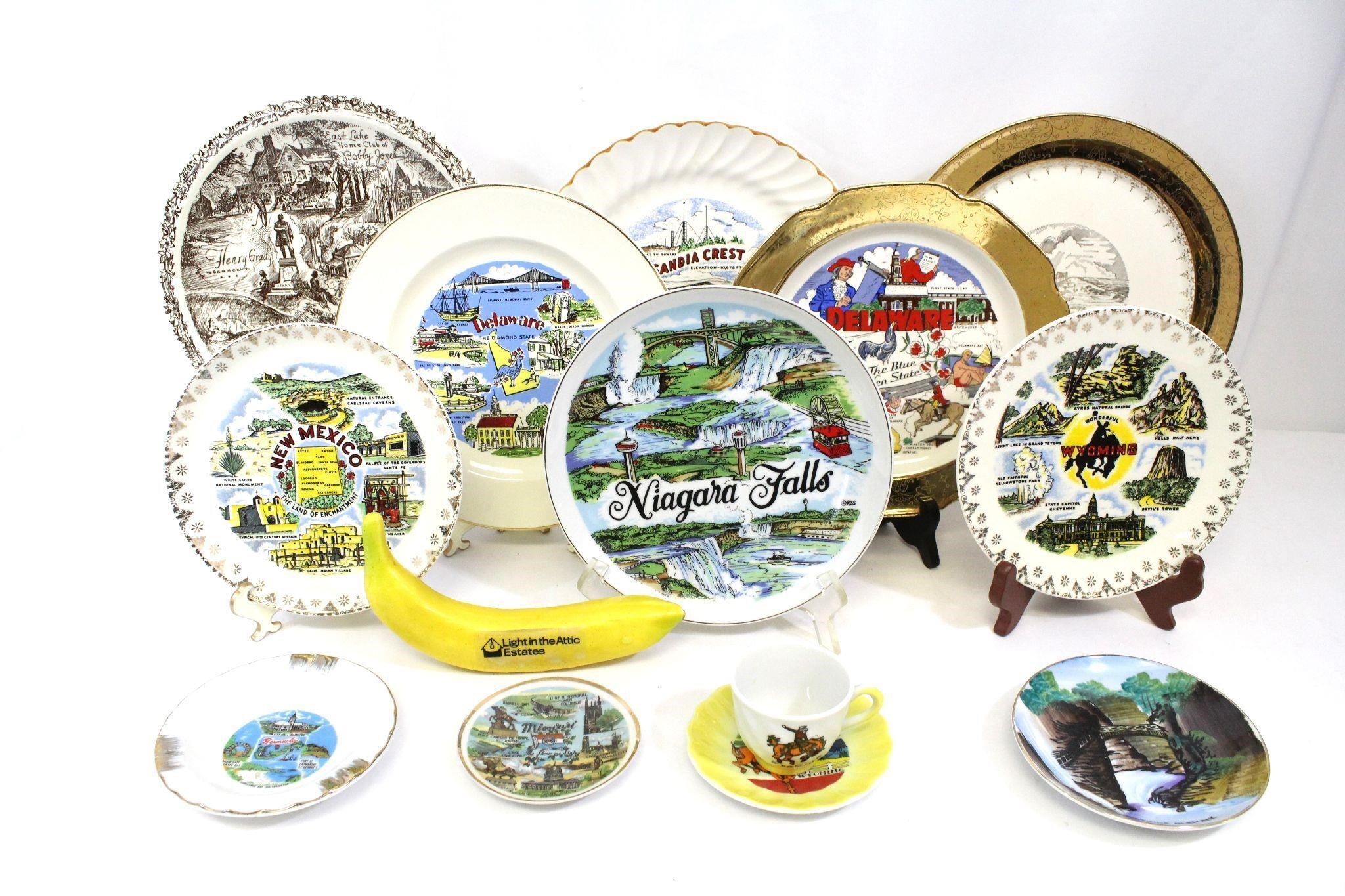 Vintage Souvenir Destination Plates