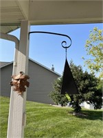 Heavy Metal Bell & Metal Leaf Face Decor