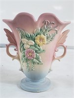 Hull art U.S.A. pottery vase