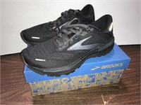 Brooks Mrs "AdrenalineGTS22" Running Shoe-Size 8