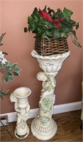 Pedestal Planters