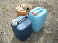 Water Containers 1 Lot