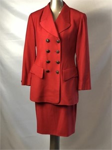 ESCADA WOMENS RED SUIT SIZE 38-40
