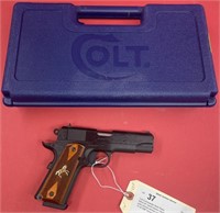 Colt Commander 9mm Pistol