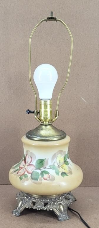 Atq Hurricane Table Lamp - works