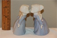 Pair of Kissing Angels by Lefton