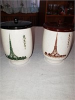 2 JAPANESE PORCELAIN TEA CUPS WITH LIDS