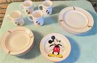 DISNEY Mickey Mouse Dish Set