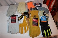 11 Pair Large Gloves