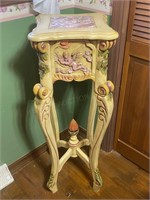 Ornate Cherub Theme Table