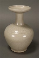 Chinese White Glaze Earthenware Vase,