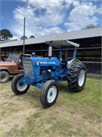 1758) Ford 5000 tractor w/ power steering- RUNS