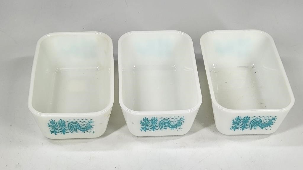 (3) VINTAGE PYREX BUTTER PRINT DISHES