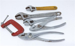 Staple Gun, Pliers, Screwdrivers & Hex Key Sets