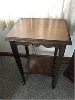 Small size table