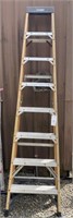 Husky 8' Fiberglass Ladder