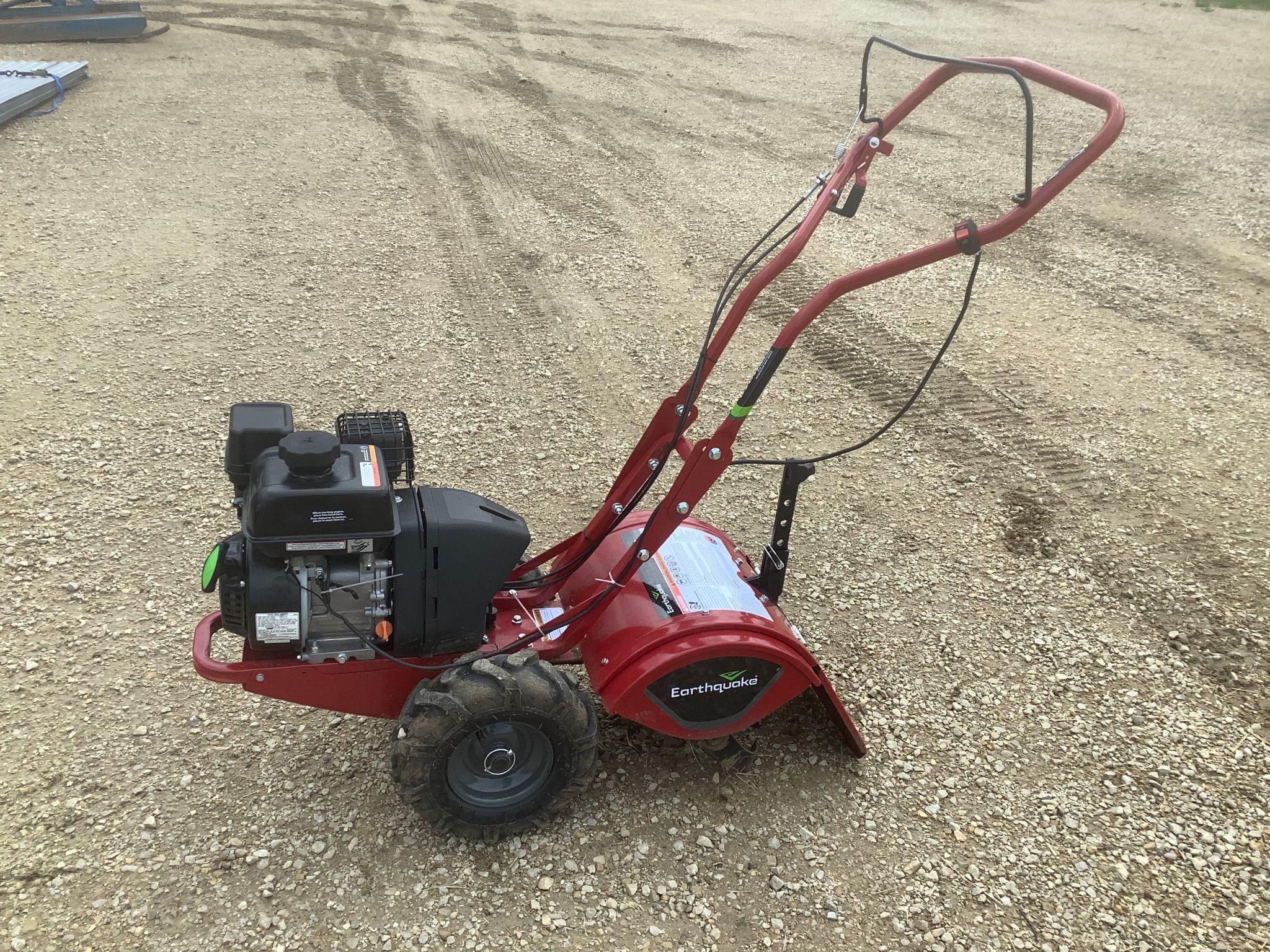 Earthquake Rear Tine Tiller - Like New