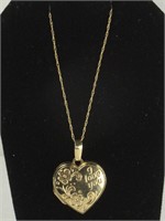 14K YELLOW GOLD I LOVE YOU FLORAL HEART LOCKET