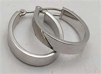Pair Of 14k White Gold Israel Earrings