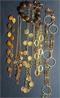 LOT, APPROX (6) ANTIQUE JEWELRY