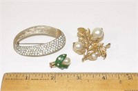 Vintage Acorn, Jeweled Bug & Oval Rhinestone Pins