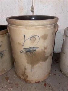 Large stone crock with bee sting - over 5 gallon