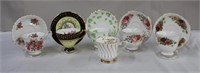 Fine bone china teacups & saucers including