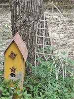 Outdoor Decor Birdhouse & Arched Metal Trellis