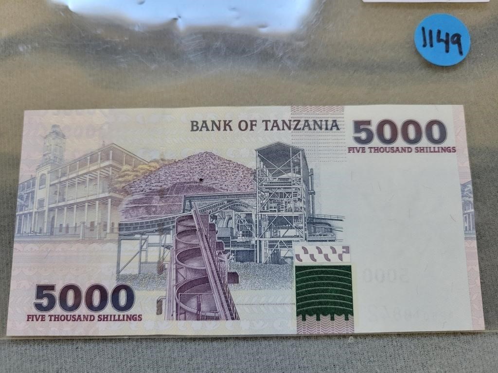 Tanzania 5000 Shillings bill. Buyer must confirm a